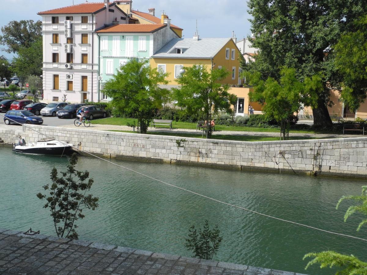 Apartmán Biro App 4+1 Pax Crikvenica Exteriér fotografie