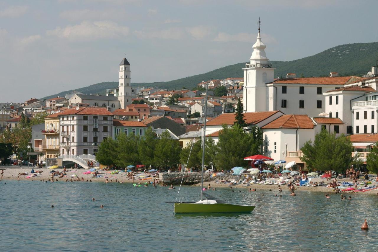 Apartmán Biro App 4+1 Pax Crikvenica Exteriér fotografie